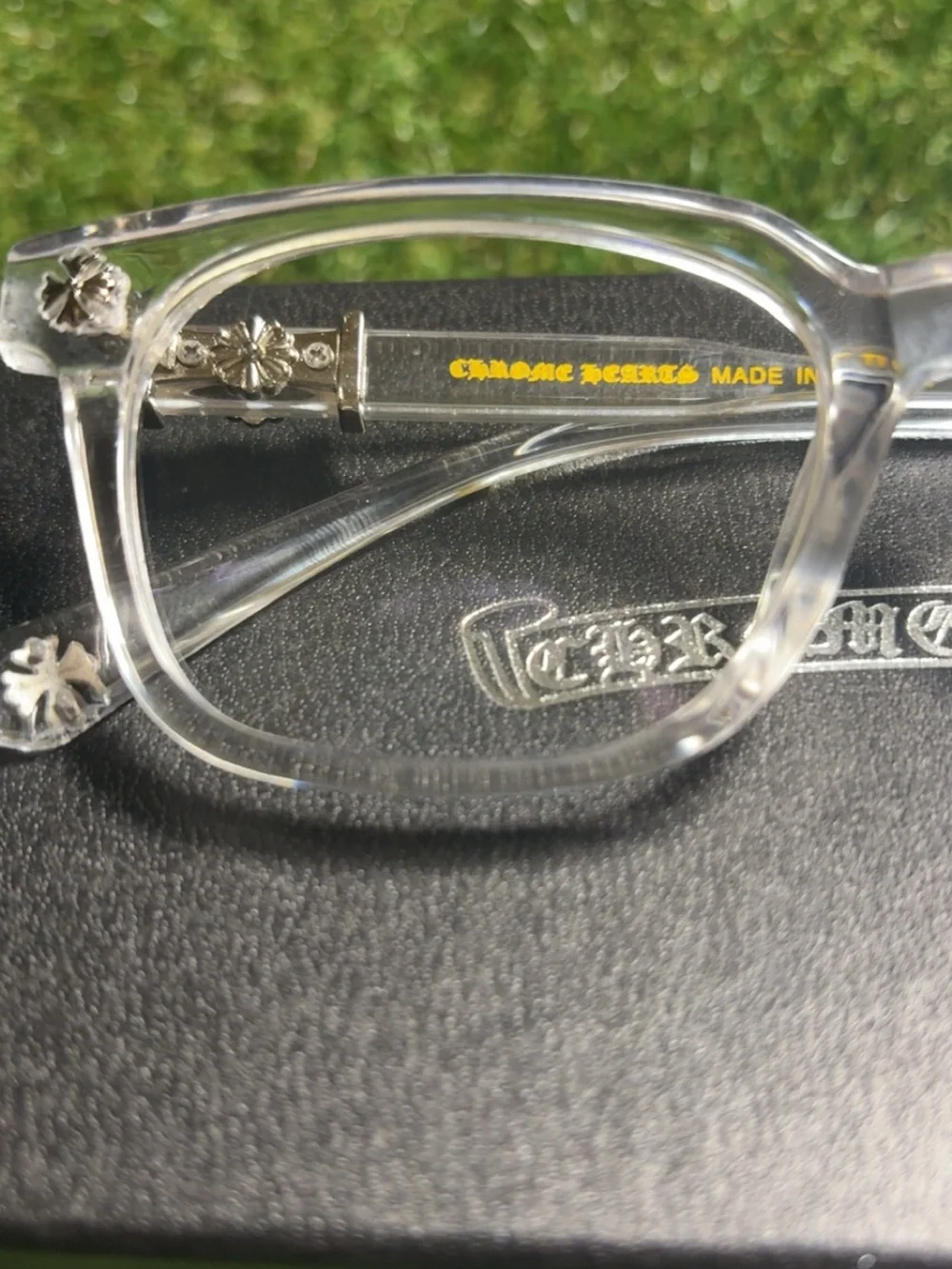 Clear Chrome Heart Sunglasses With Sliver Flowers Design